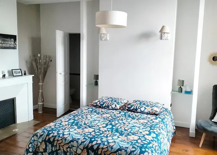 Le Puits De Jussens Castelnau-de-Lévis