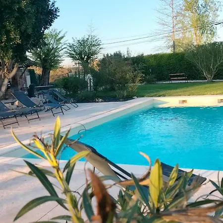 Konukevi Le Puits De Jussens